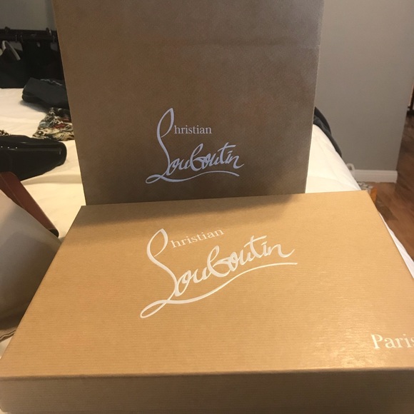 BRAND NEW NEVER WORN SO KATE 120 - Picture 2 of 5